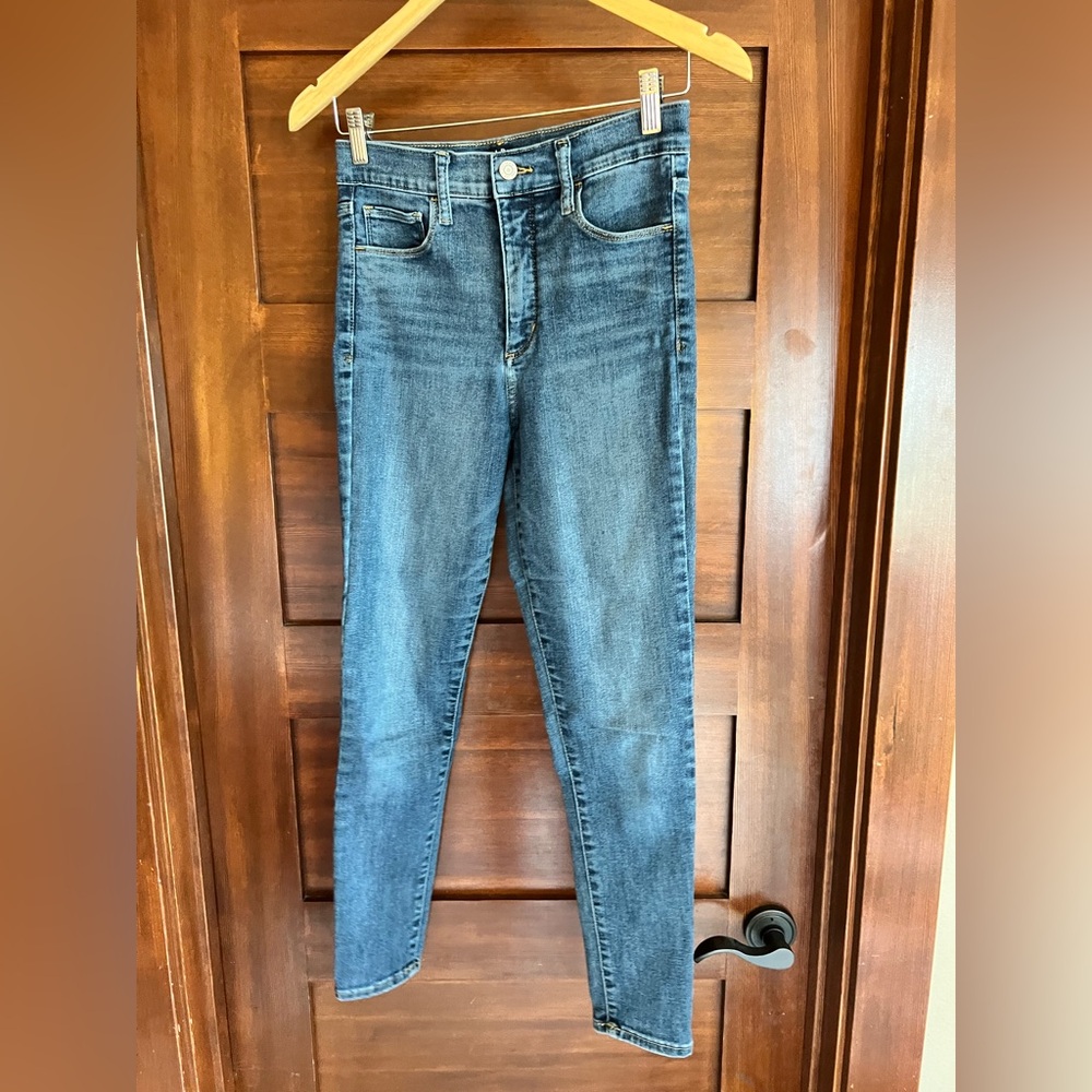GAP Women's Skinny Jeans in Blue